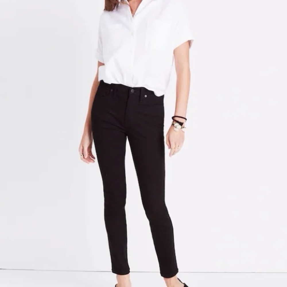 Madewell ‘9” Mid-Rise Skinny Jeans in ISKO Stay Black’ in “Black Frost Stretch”